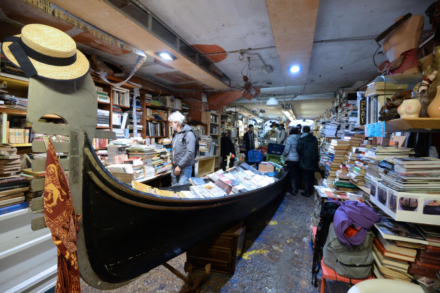 Libreria Acqua Alta, Venezia, Italia