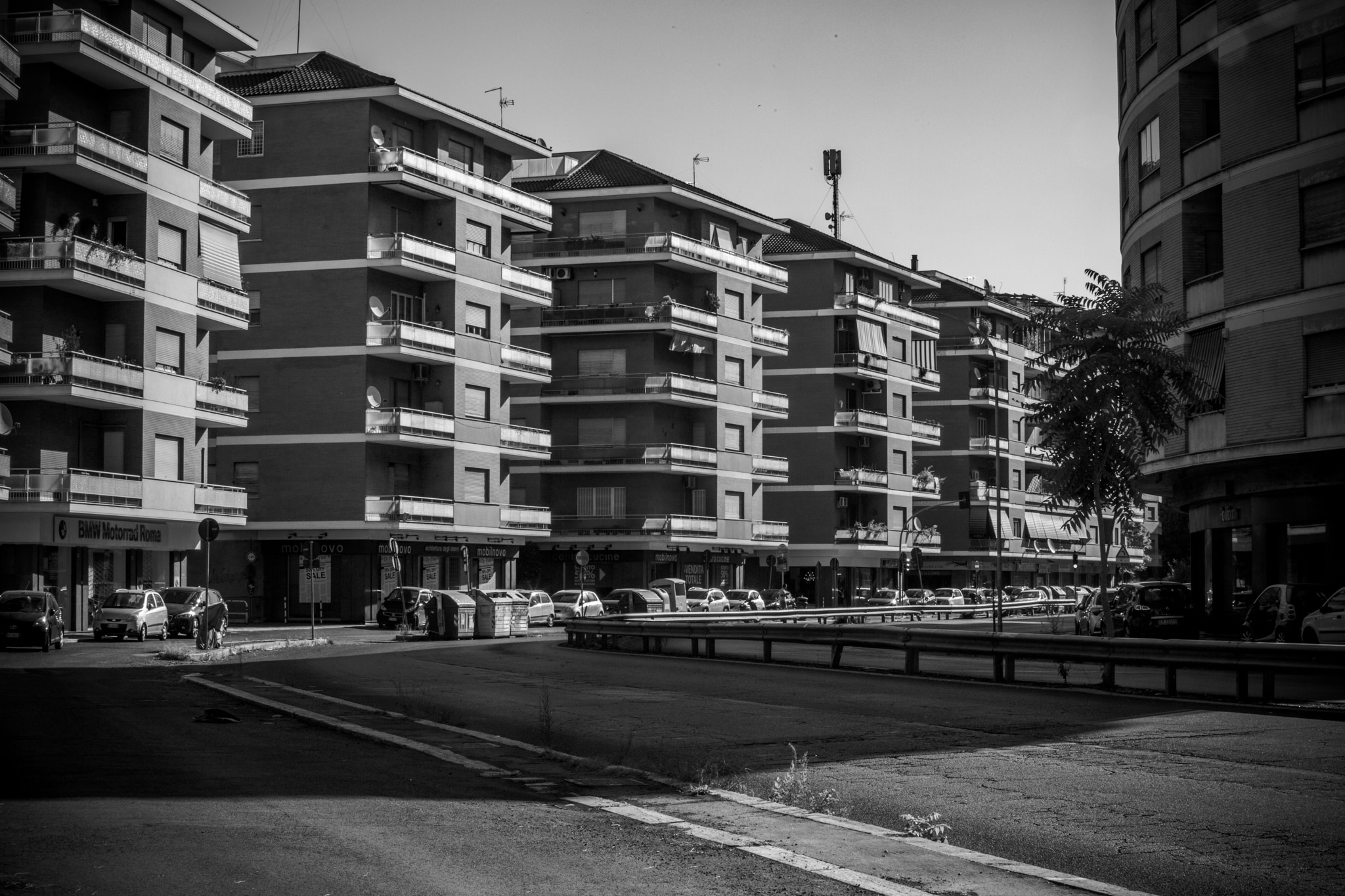 #30 dalla serie “Chiusa per Ferie” © Giovanni De Angelis, 2019. Fine art print su carta cotone 50x70 edizioni di 3 