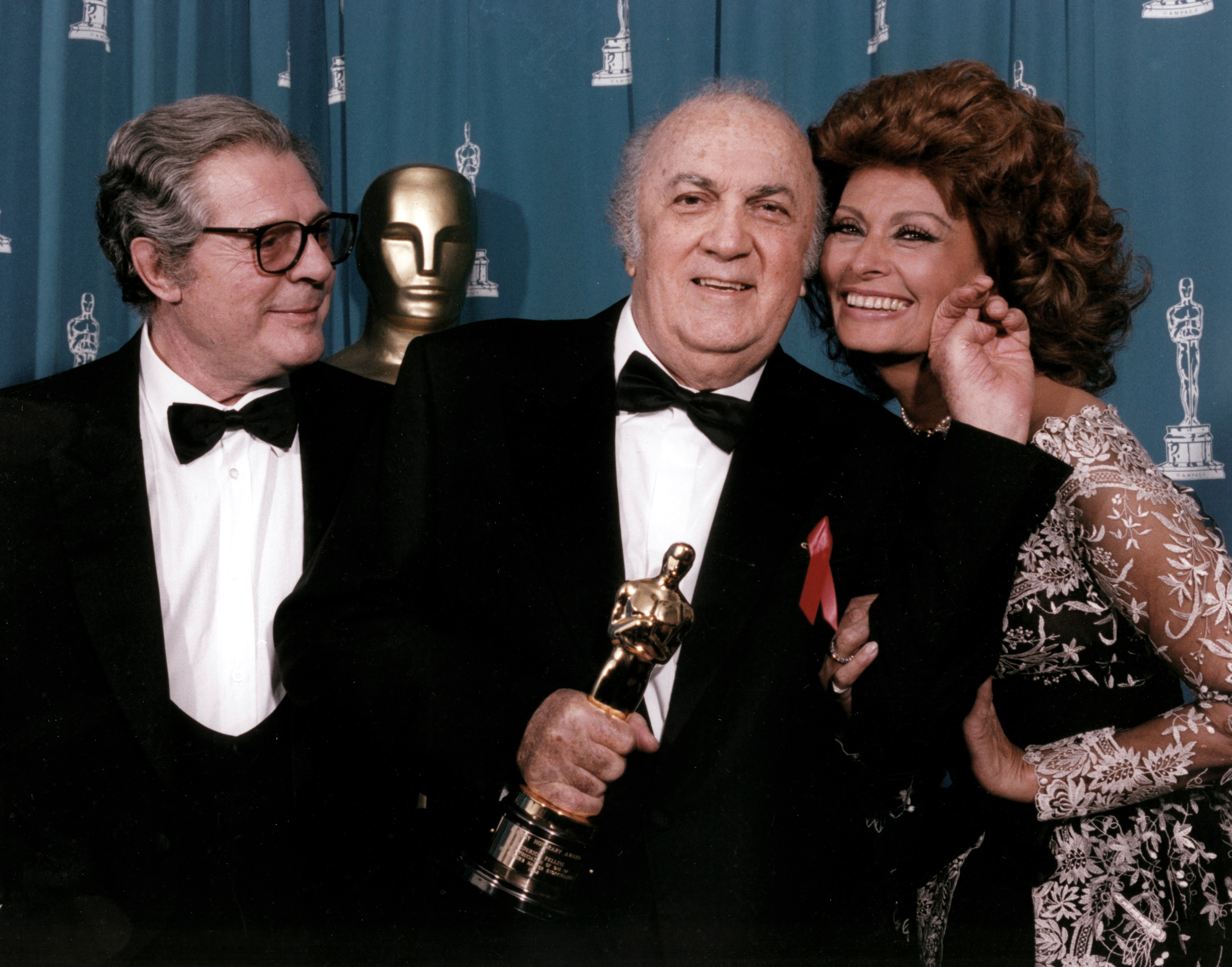 Fellini con Mastroianni e la Loren nel 1993. Premio Oscar alla carriera