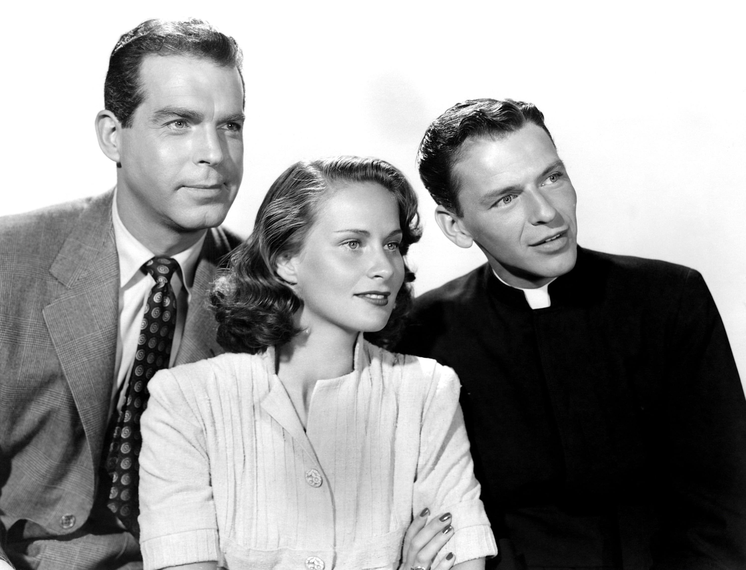 Da sinistra: Red MacMurray, Alida Valli e Frank Sinatra nel 1948 nel film "Il miracolo delle campane", diretto da Irving Pichel
