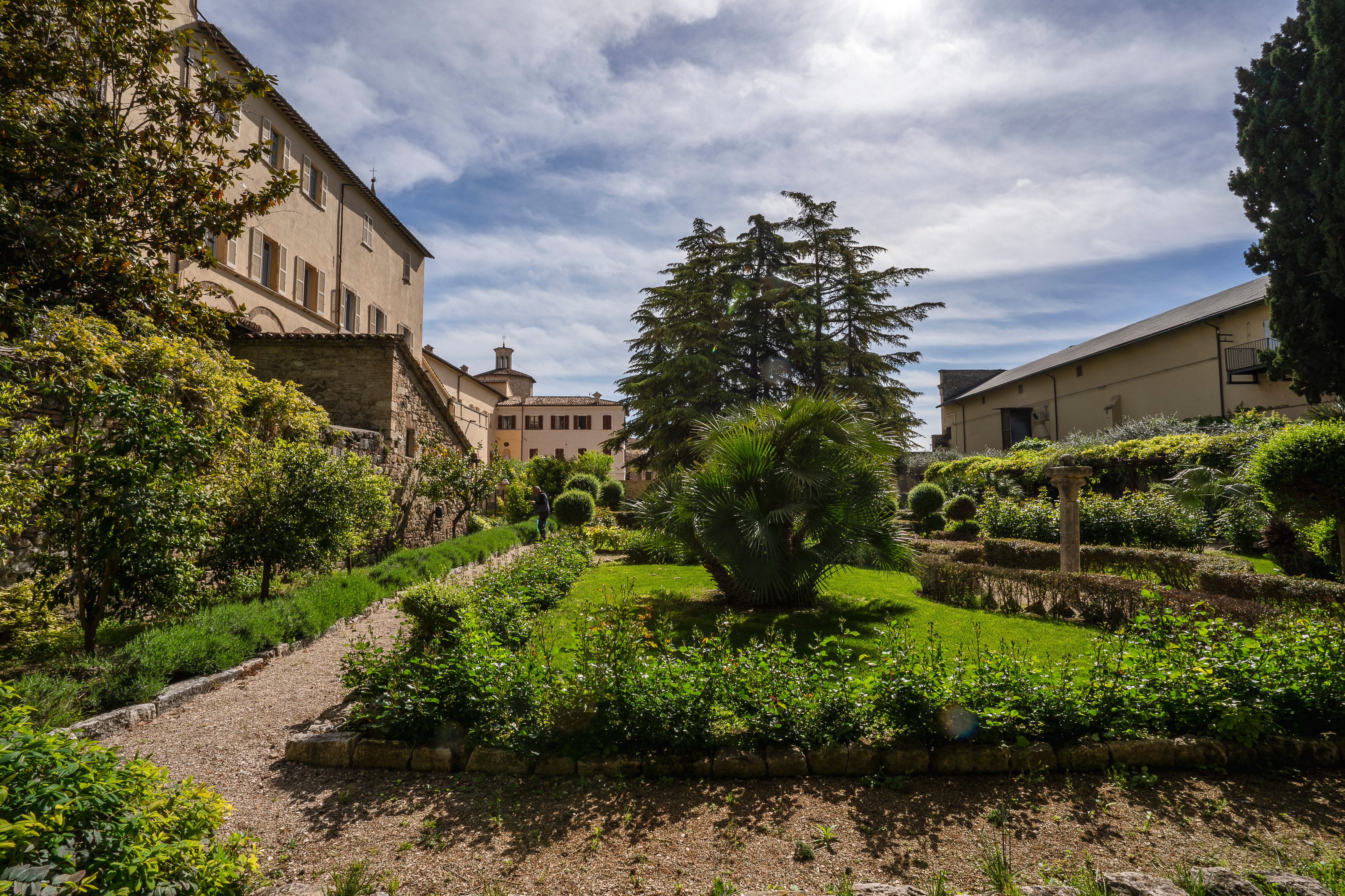 Giardino di Palazzo Roverella, Ascoli. Foto Katia Camplone 2021, FAI - Fondo Ambiente Italiano.