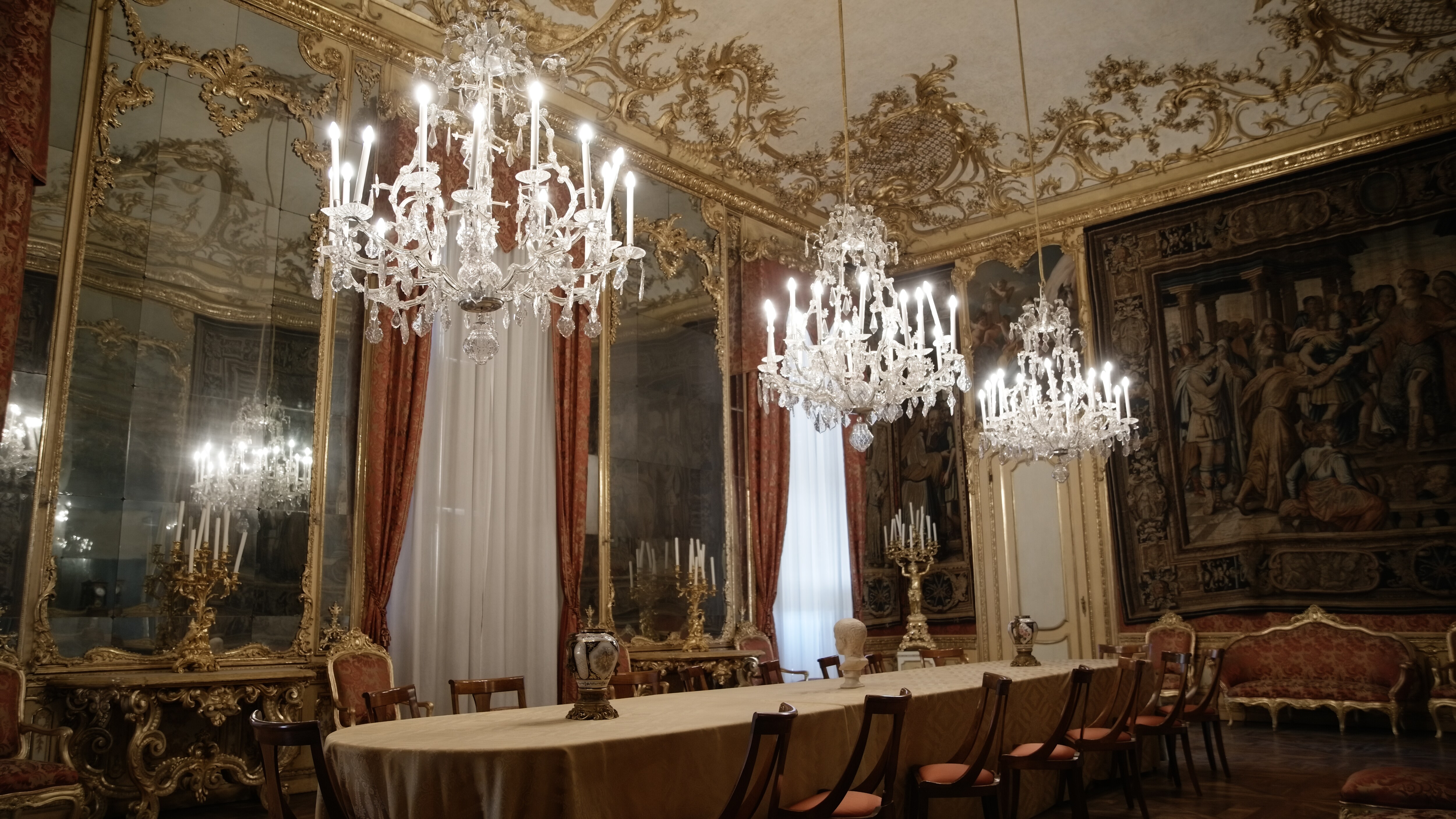 Palazzo Chiablese, Appartamenti di Carlo Felice di Savoia - Torino. Foto Giorgio Blanco 2021, FAI - Fondo Ambiente Italiano.
