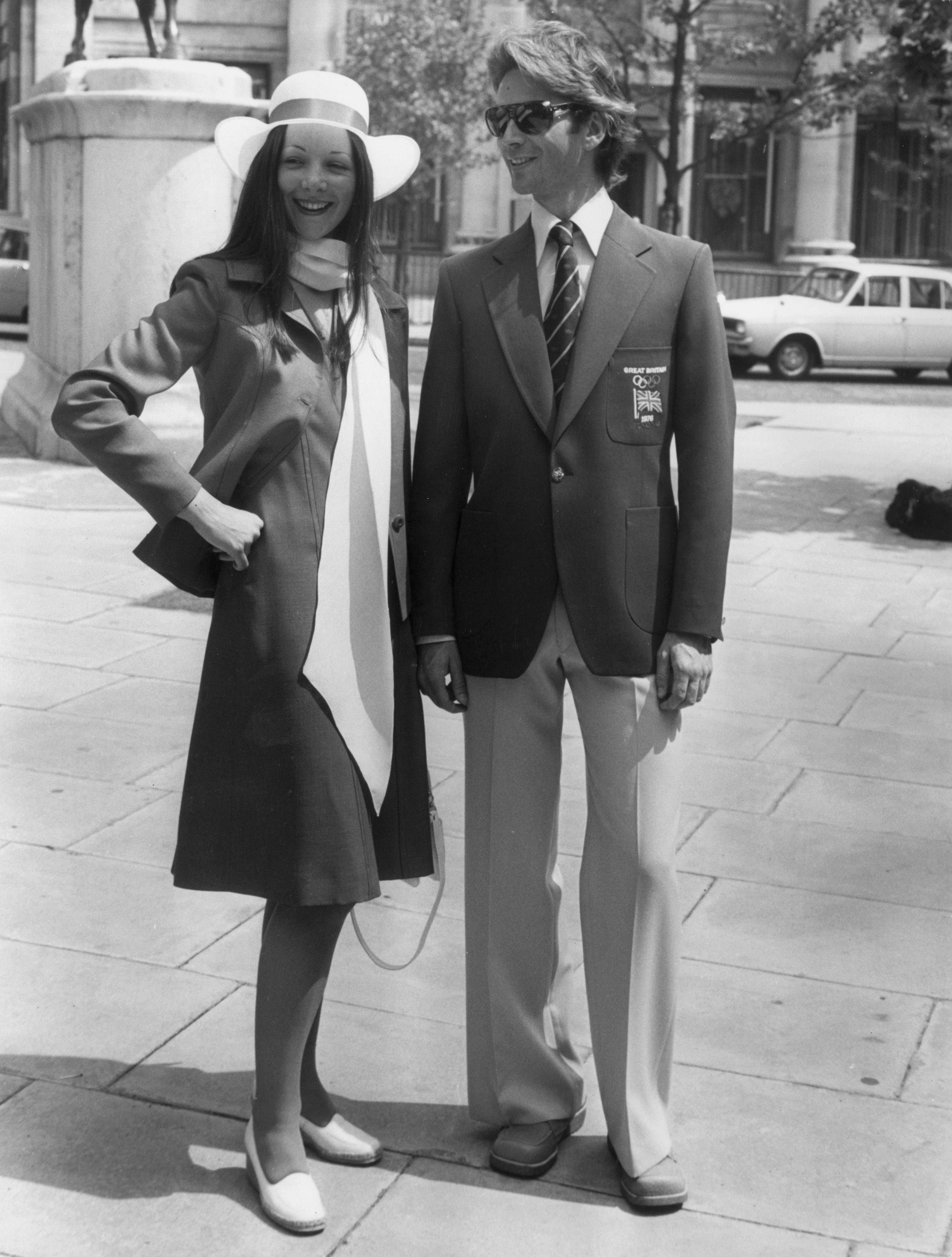 Modelli con la divisa della squadra olimpica britannica per i Giochi estivi del 1976