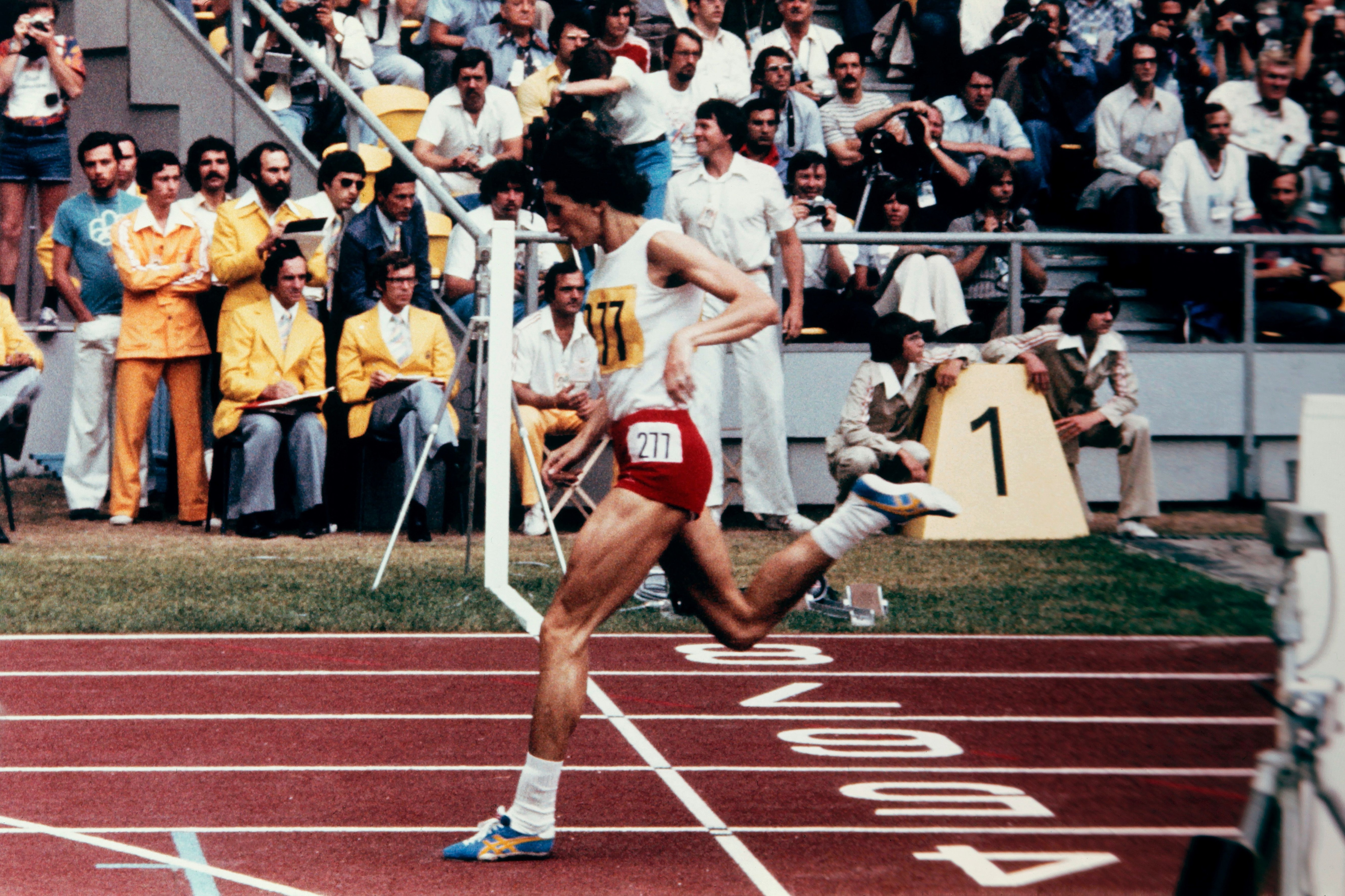 La vittoria dei 400 metri piani da parte di Irena Szewinska, atleta polacca