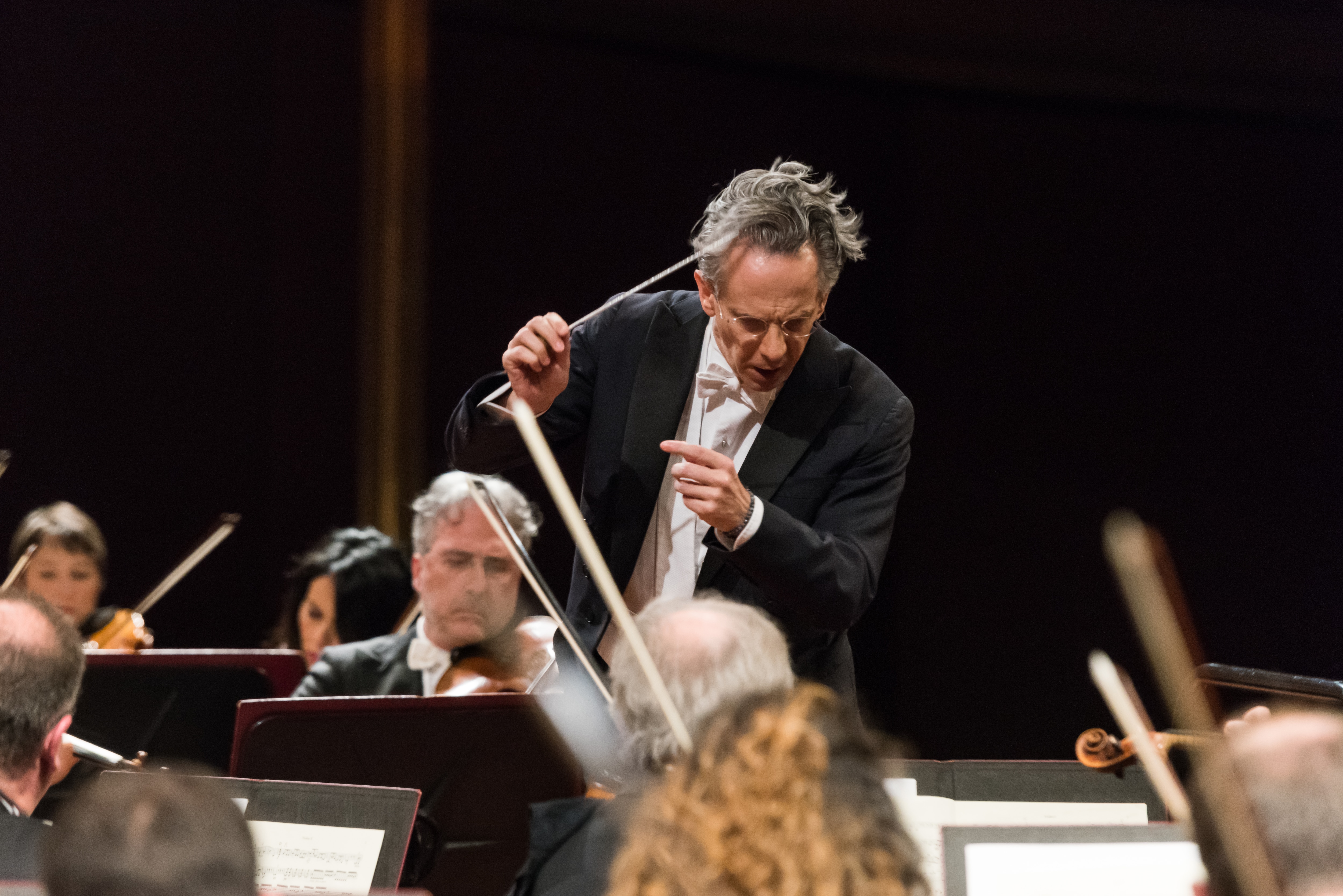 Fabio Luisi Direttore emerito dell'Orchestra Rai in un concerto del 2019