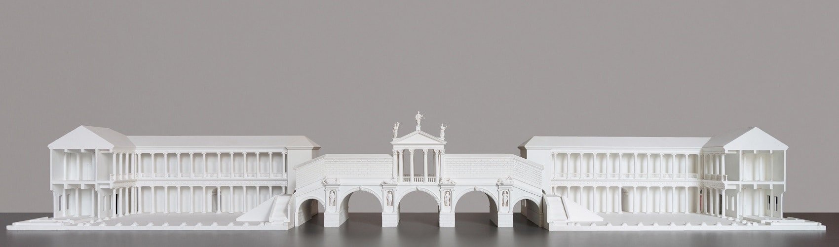 Ivan Simonato, Ponte di Rialto, modellino in legno dal disegno autografo di Andrea Palladio, 2008, 245x50x34cm., Fondazione C.I.S.A. Andrea Palladio, Vicenza