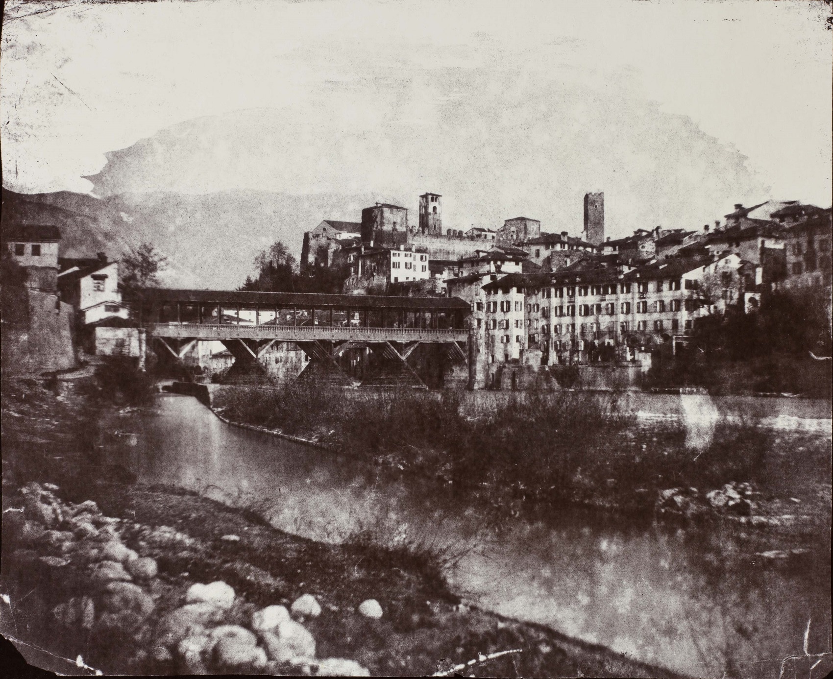 Andrea Fasoli, Veduta del ponte di Bassano dalla riva del Brenta, 1853, calotipo, Museo Civico, Bassano del Grappa 
