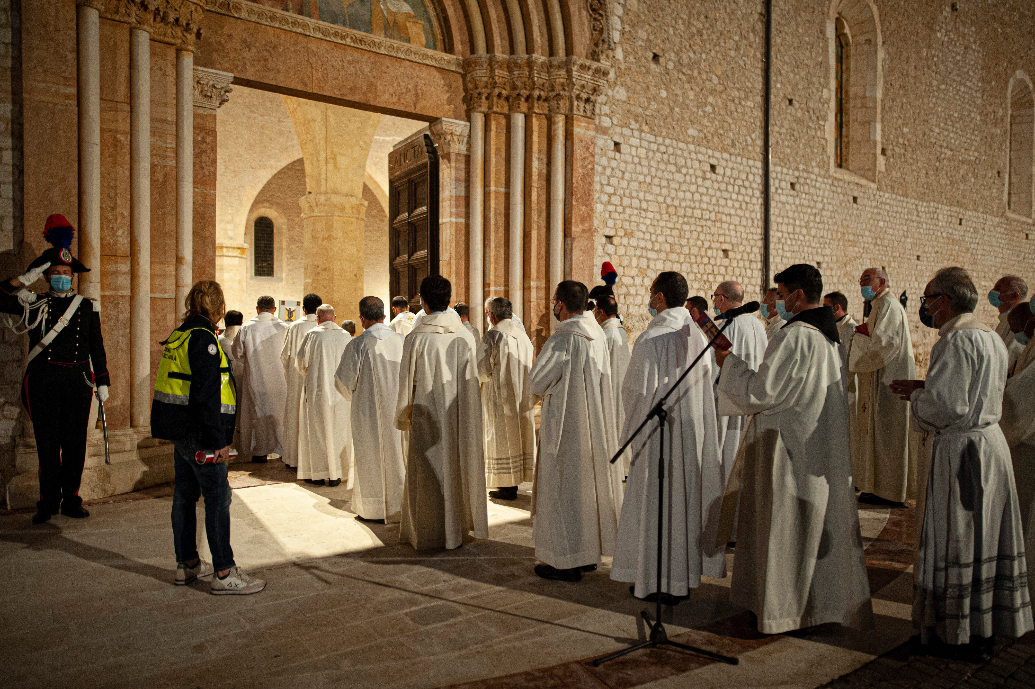 1630312066267_corteo.chiesa_Andrea.Mancini_32.jpg