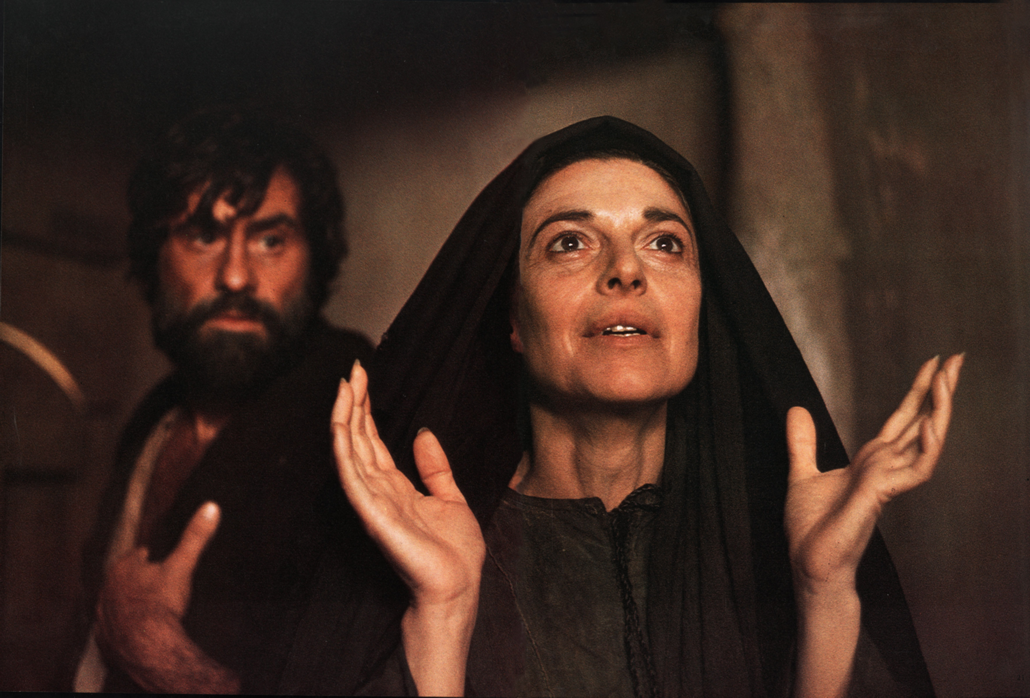 Diretta da Zeffirelli nel "Gesù di Nazareth", 1977