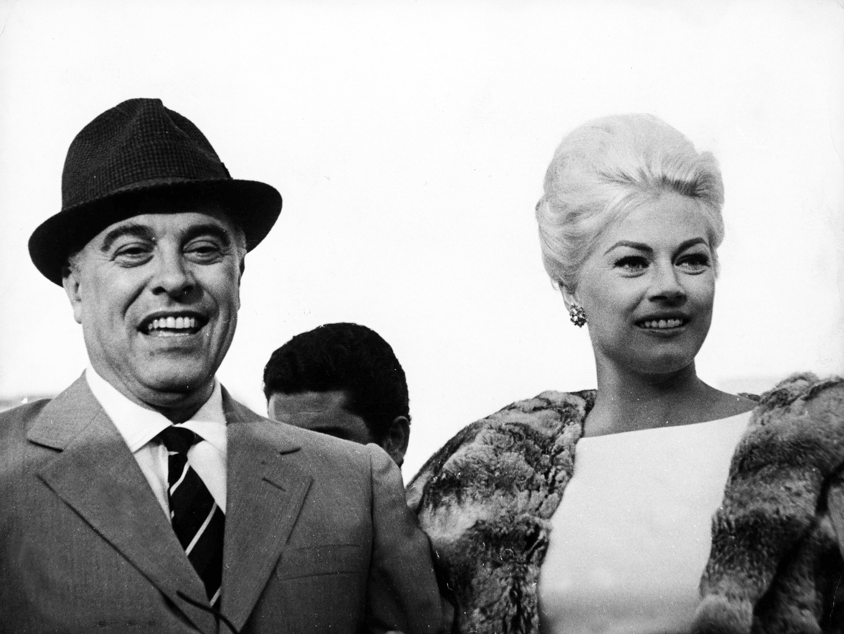 Con il produttore Carlo Ponti nel 1962