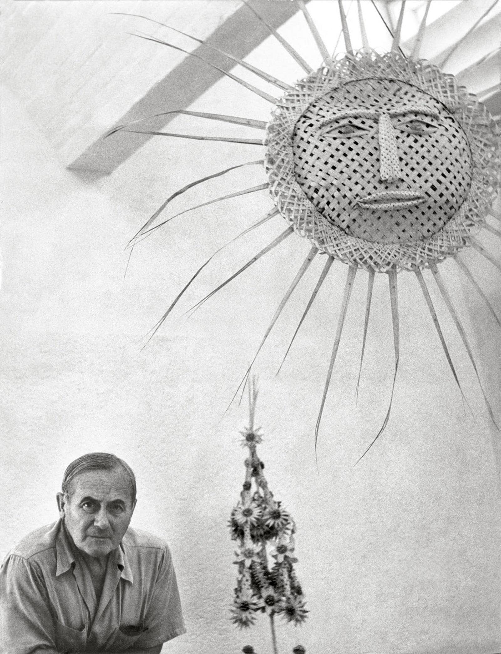 Joan Miró nell'atelier Sert, Palma di Maiorca 1957. Photographic Archive Francesc Català-Roca. Archivio Successió Miró