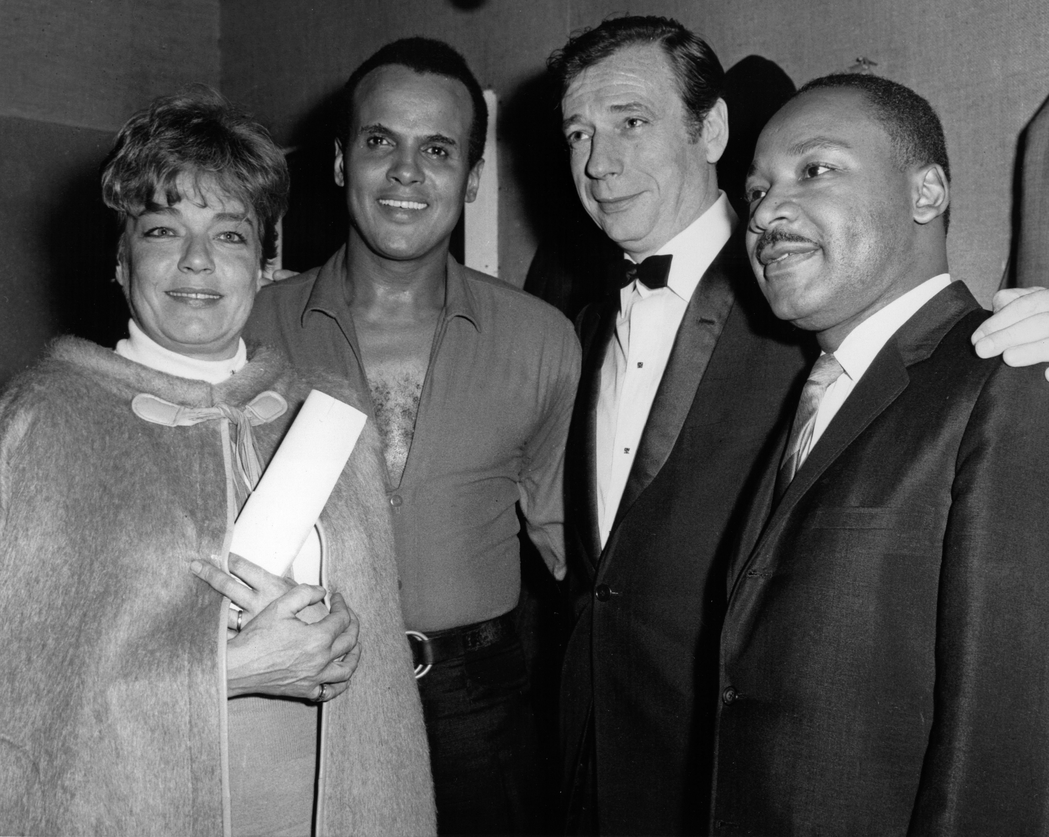 1966. Da sinistra: Simone Signoret, Hanry Bellafonte, Yves Montand e Martin Luther King jr.