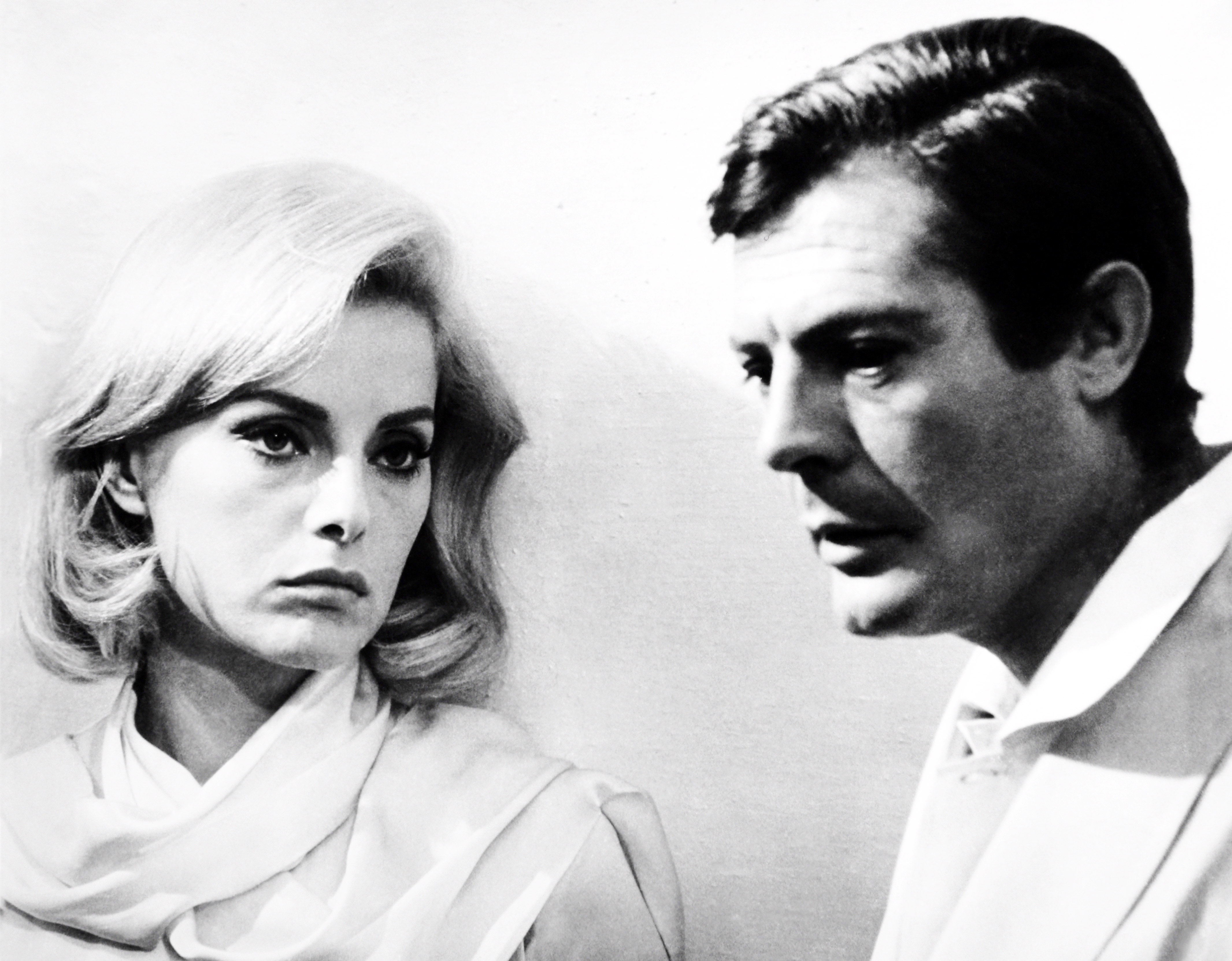 Con Marcello Mastroianni in una scena del film "Casanova 70" del 1965