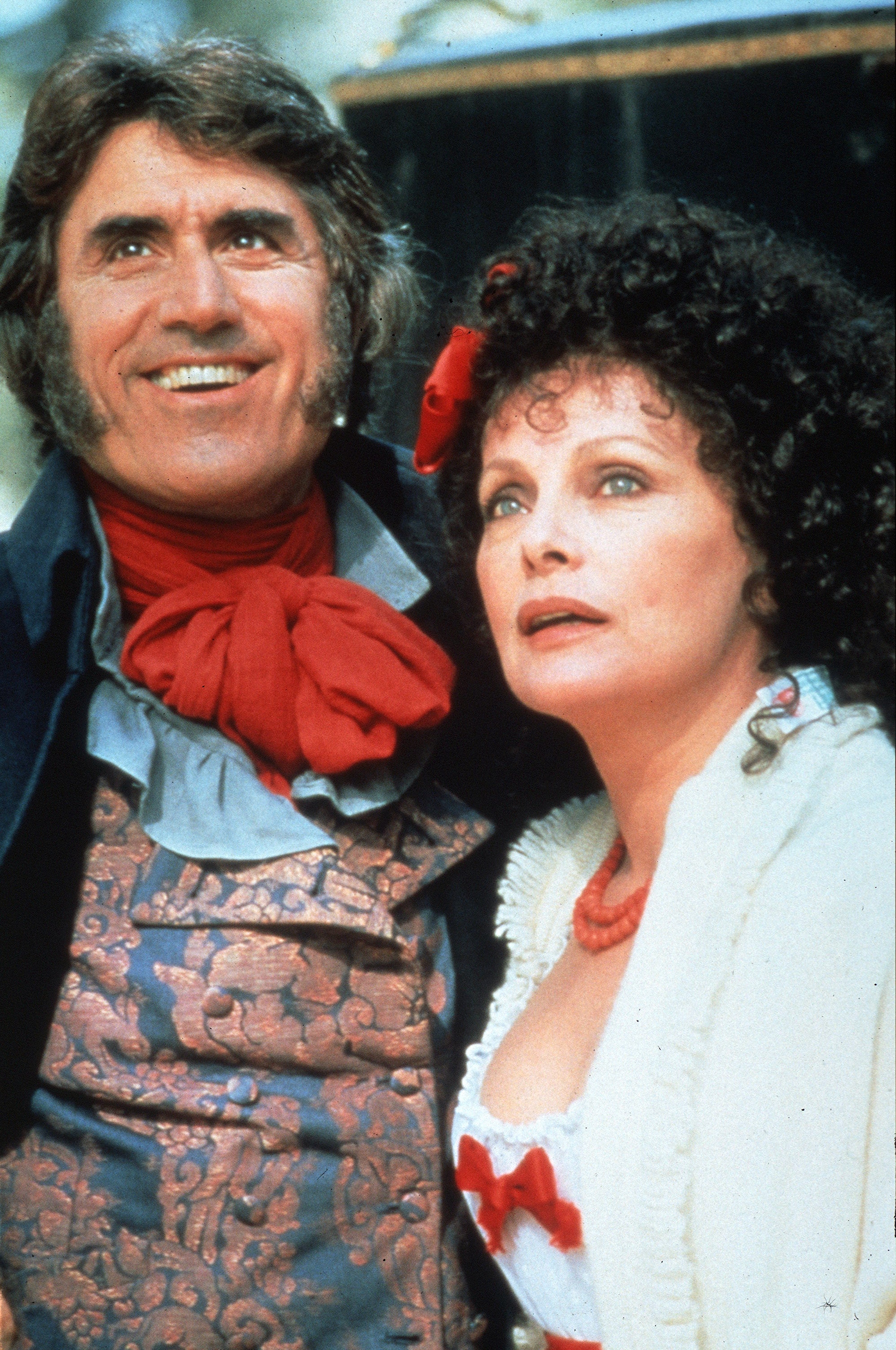Lando Buzzanca e Virna Lisi nel 1989 in una scena del film "Amori"