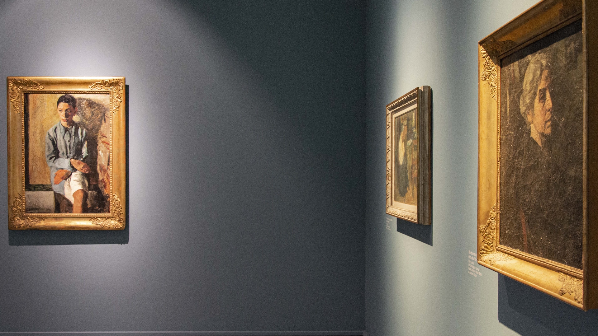 Allestimento mostra "Mario Sironi. Sintesi e grandiosità". Museo del Novecento, Milano © Mario Sironi, by SIAE 2021 