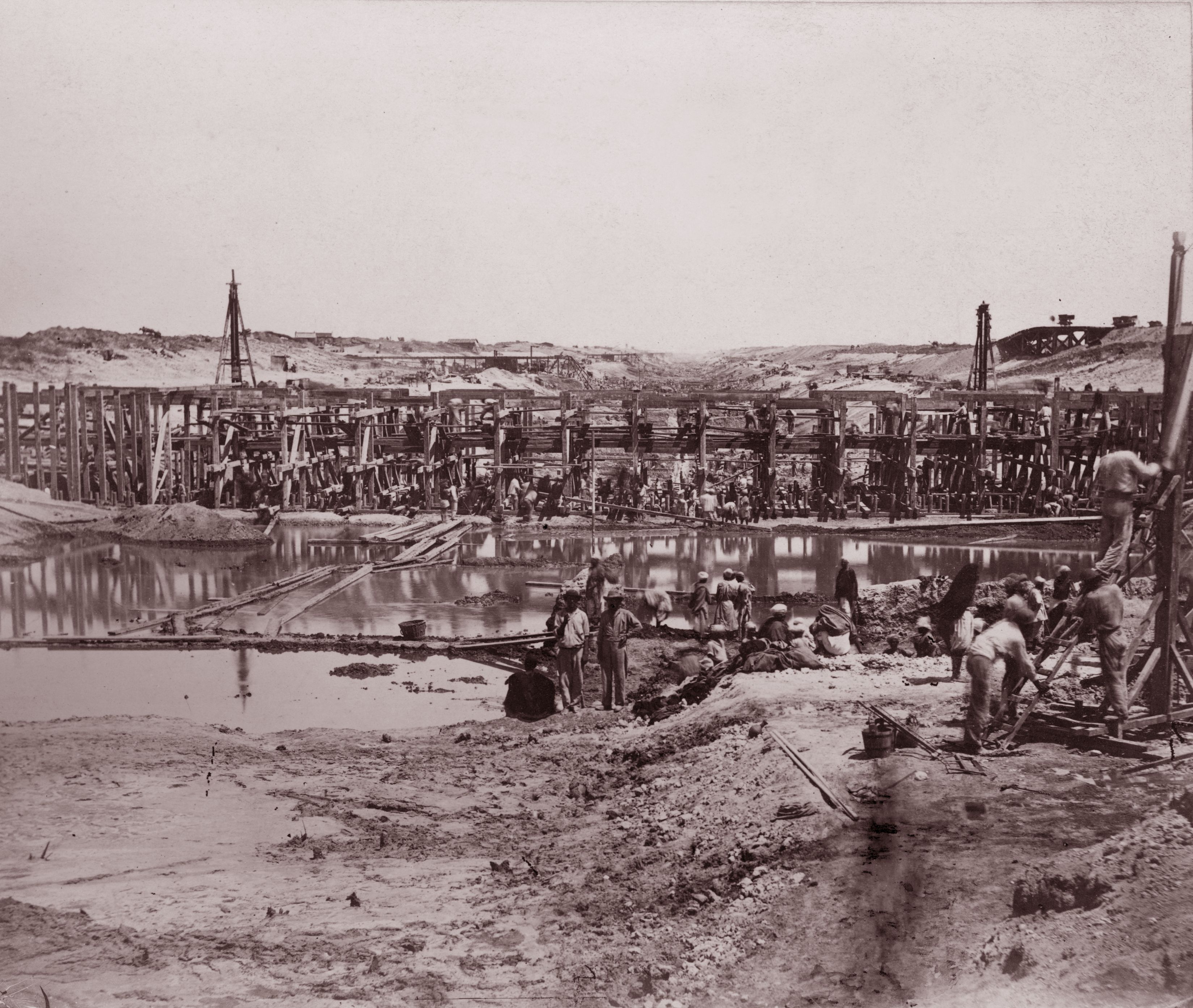 Lavori di costruzione del canale di Suez, 1860 circa. 