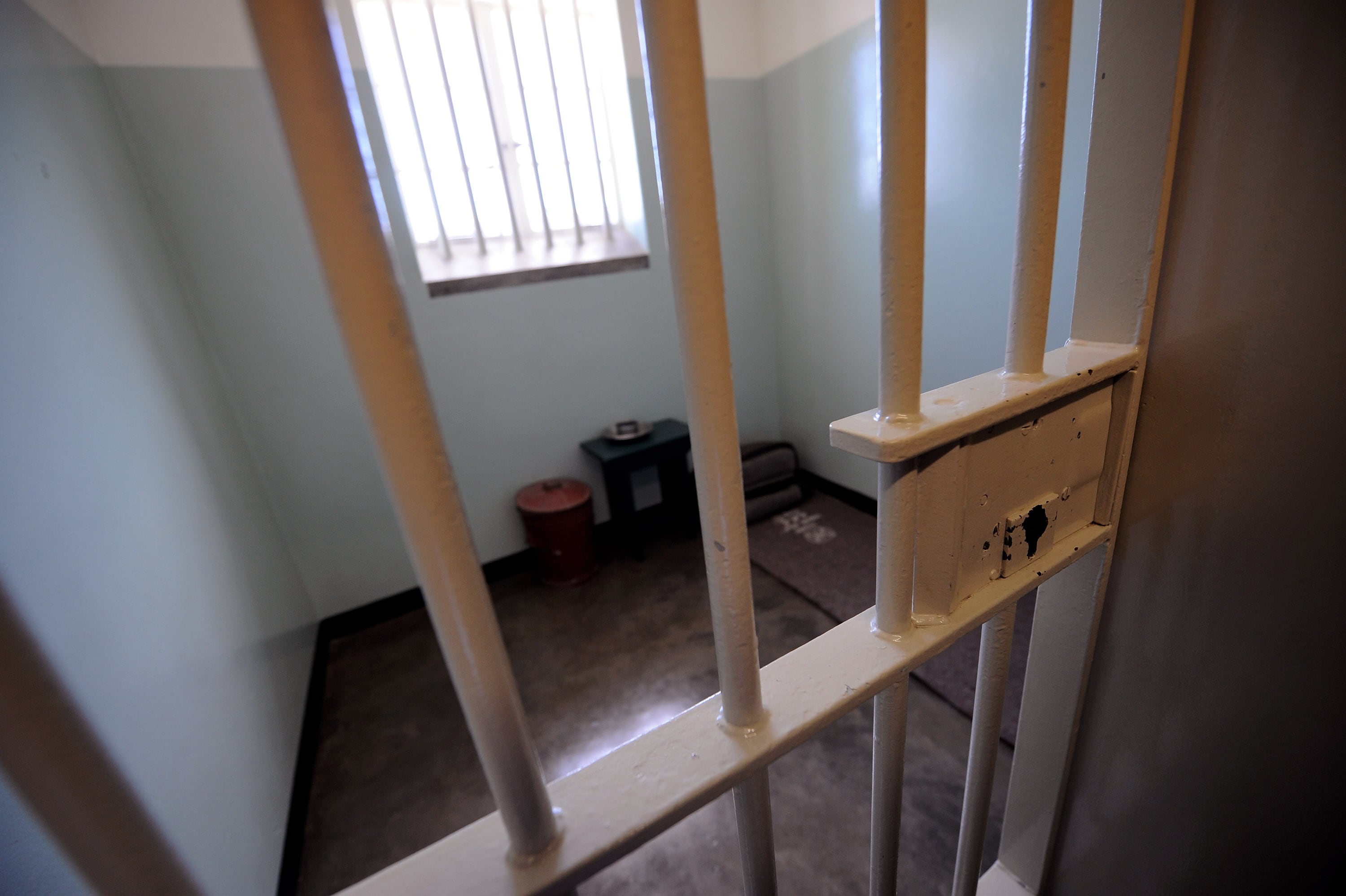 La vecchia cella di prigione di Nelson Mandela a Robben Island, in Sud Africa, dove è stato rinchiuso 19 dei suoi 27 anni passati in carcere