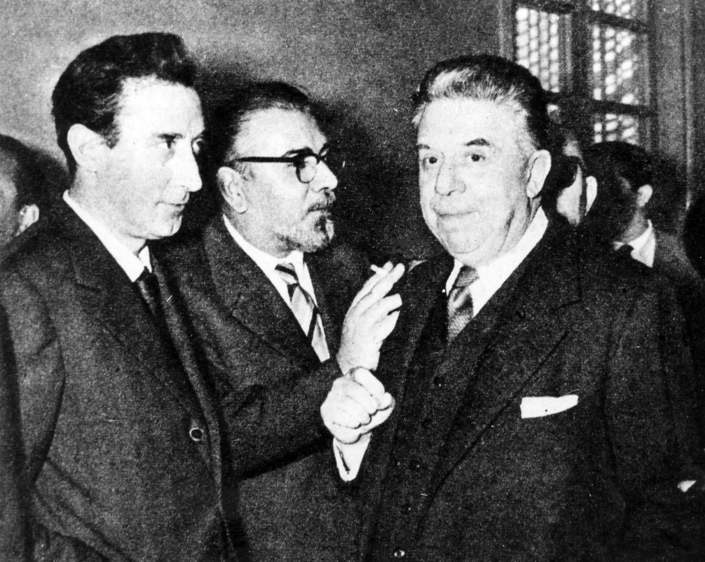 Con Mario Luzi e Neri Pozza​ nel 1953