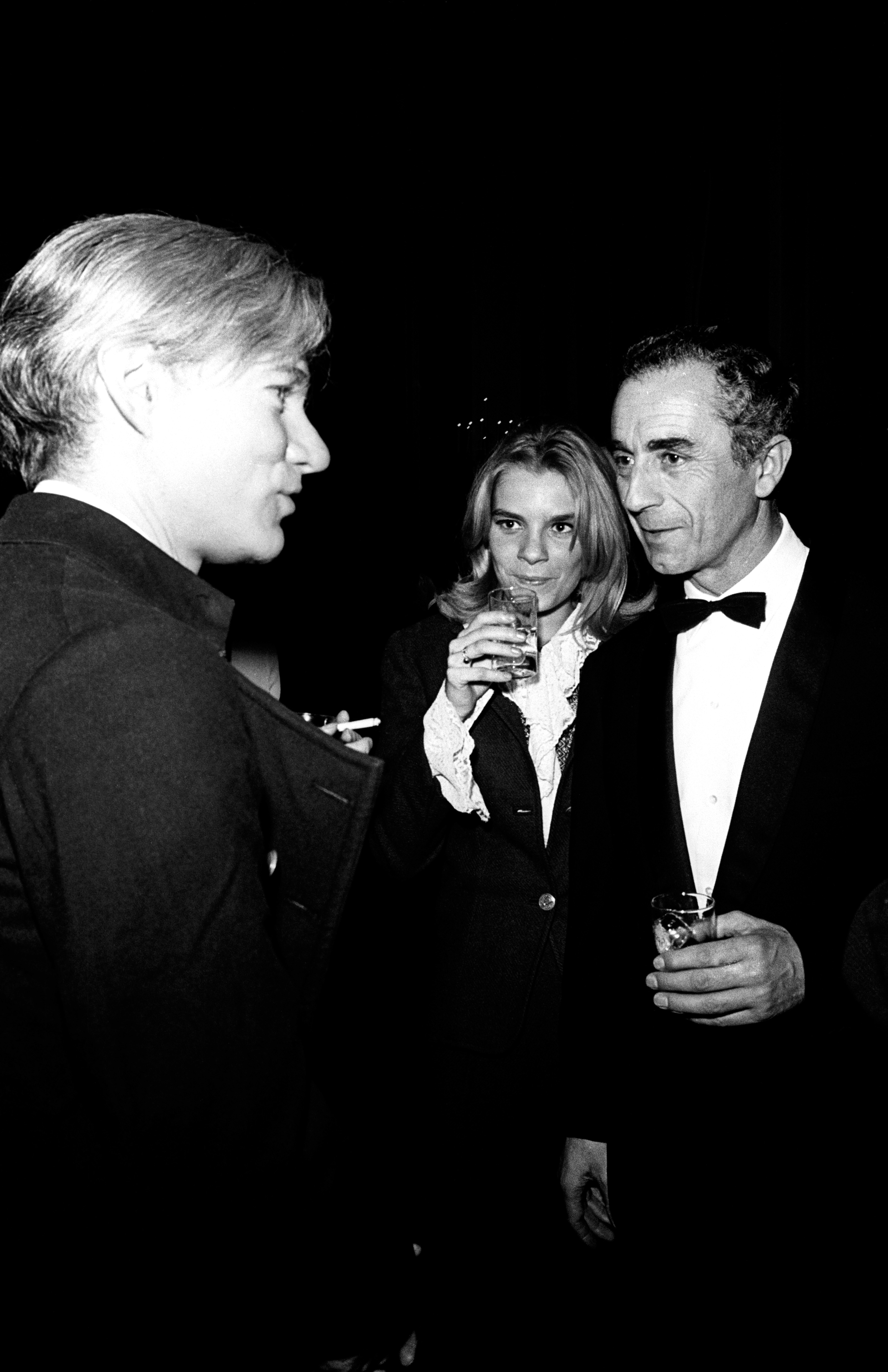 Antonioni con il pittore Andy Worhol nel 1976