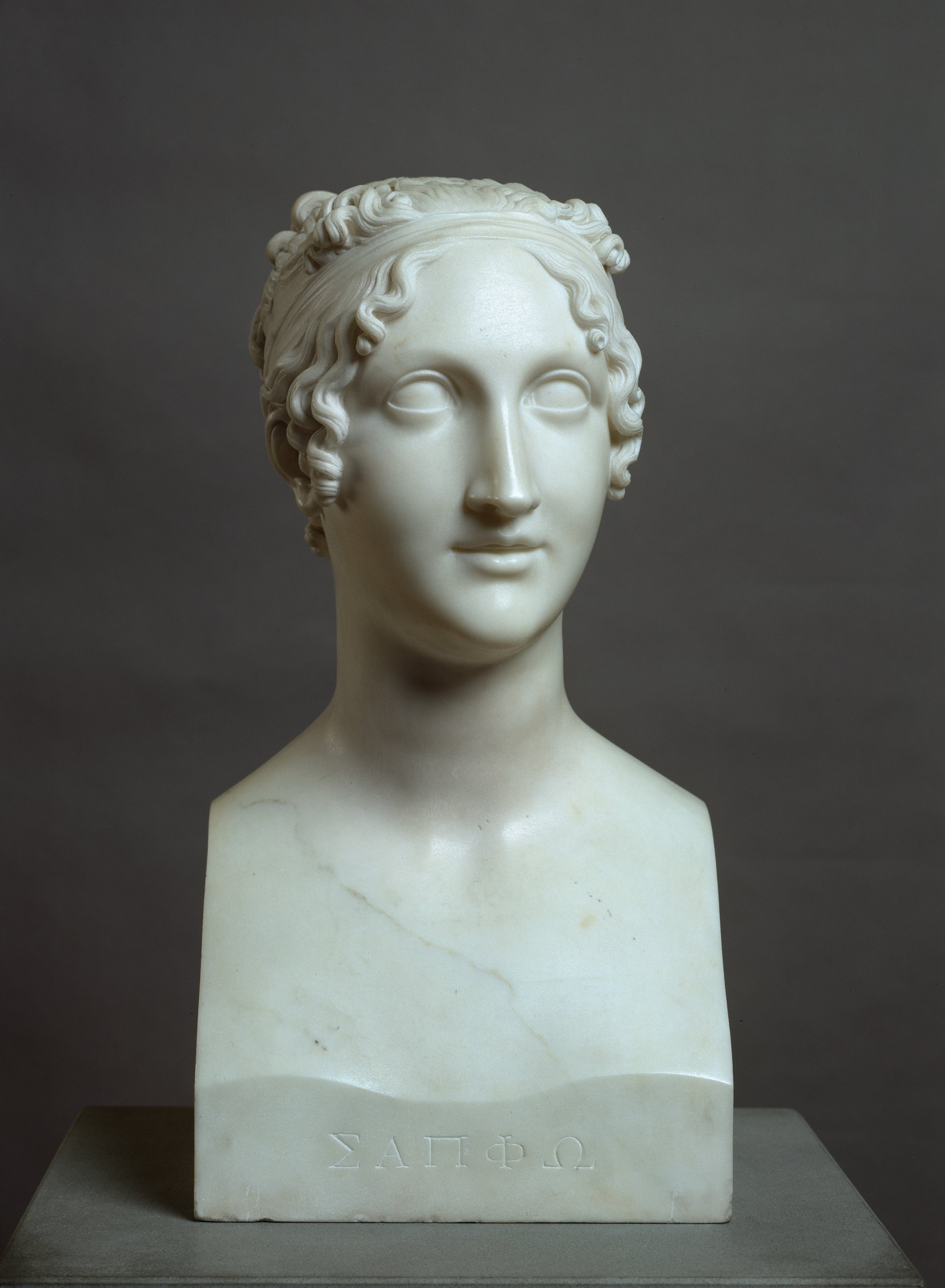 Antonio Canova (1757 - 1822), Vestale (Erma di Saffo), 1819 – 1820, Marmo, cm 49x24,5x27, Galleria Civica d’Arte Moderna e Contemporanea, GAM, Torino
