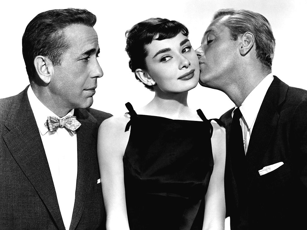 "Sabrina", 1954. Con Humphrey Bogart e William Holden (che si innamorò pazzamente di lei)