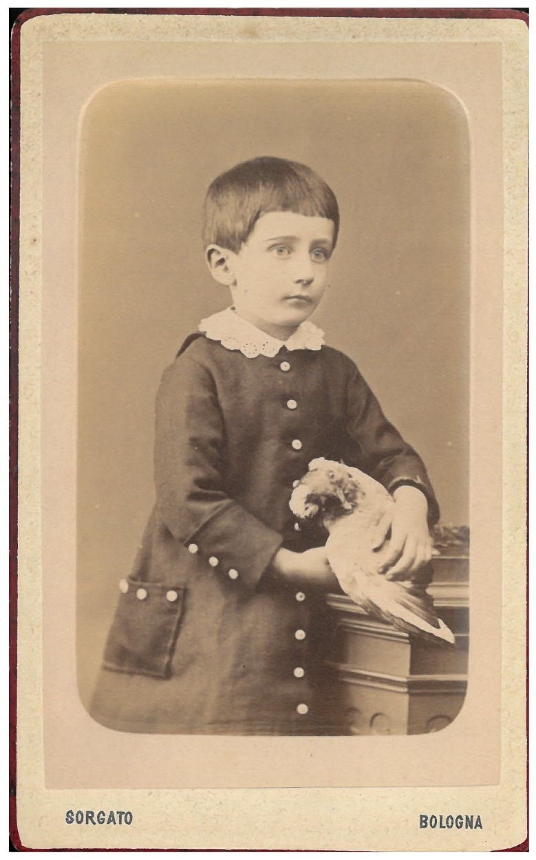 Guglielmo Marconi intorno al 1877, all’età di quattro anni (Roma, Biblioteca dell’Accademia dei Lincei e Corsiniana, Archivio Guglielmo Marconi) 