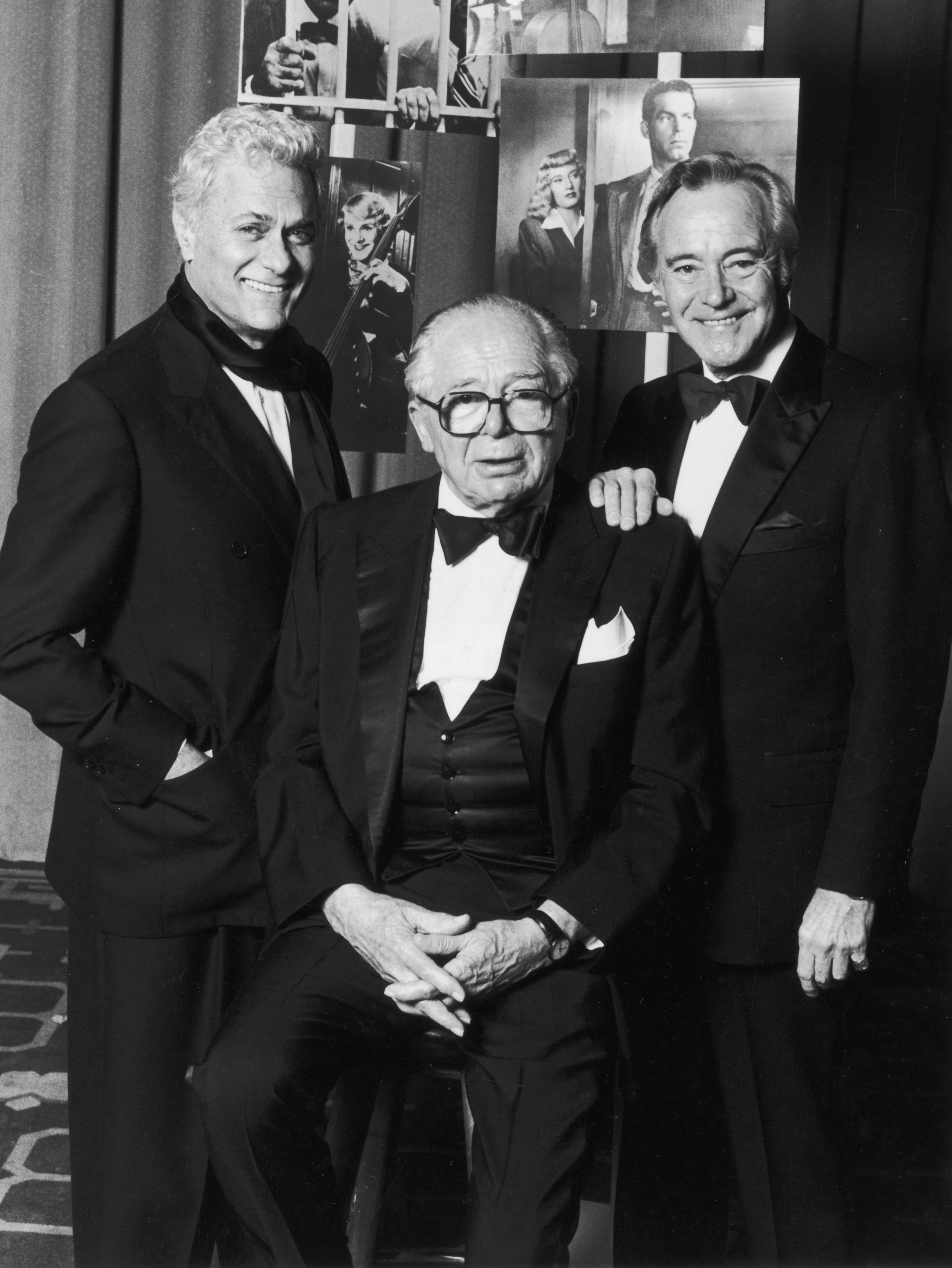 Nel 1986 Tony Curtis e Jack Lemmon con il regista Billy Wilder