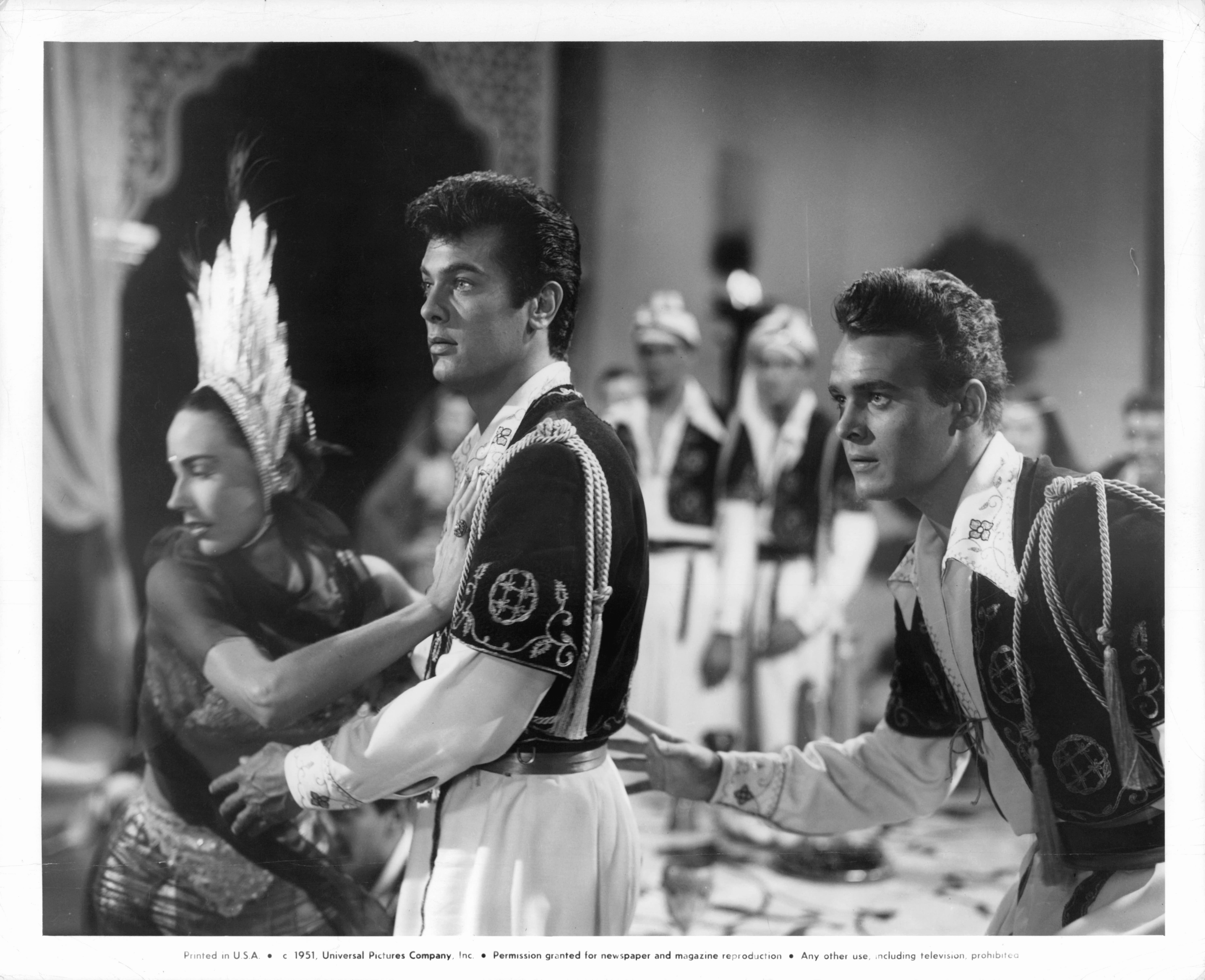 sul set del film "Il figlio di Alì Babà", 1952