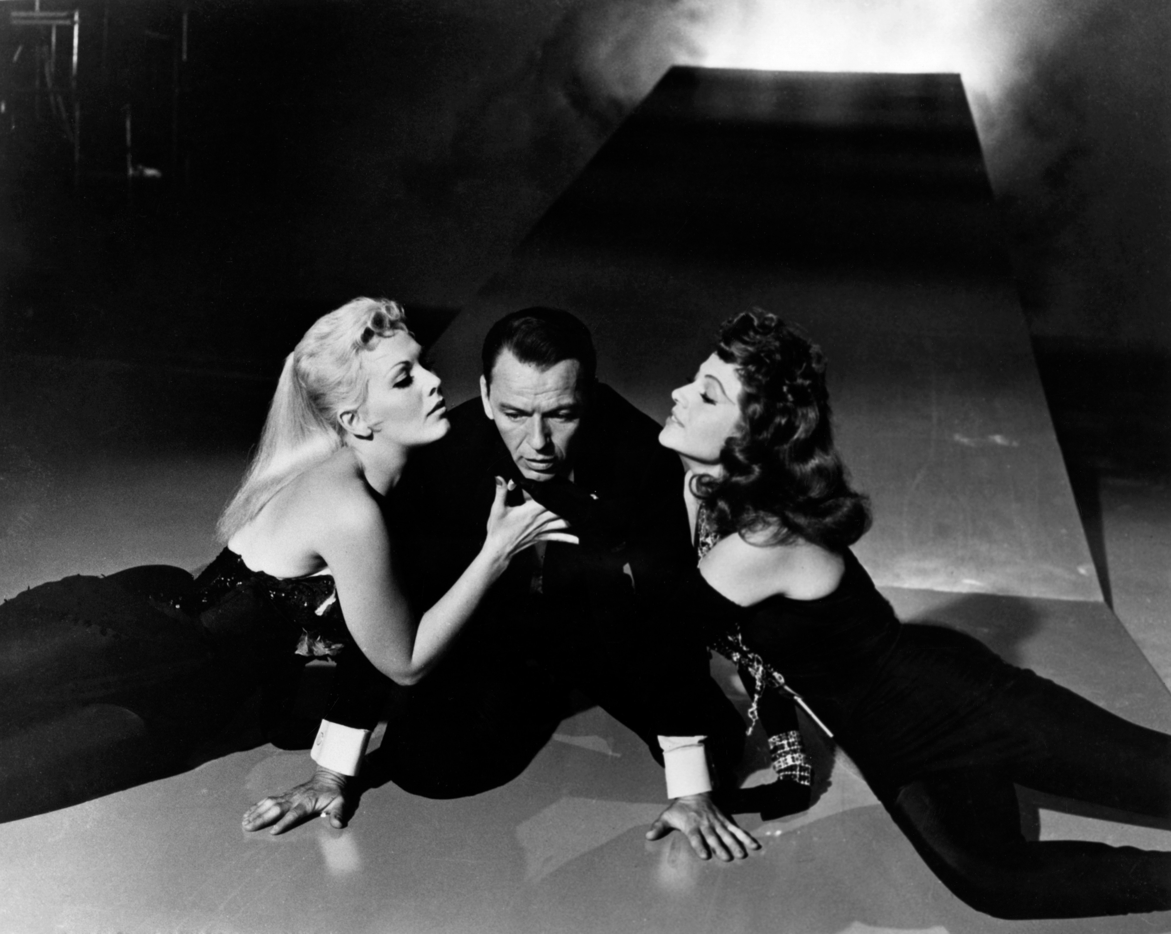 "Pal Joey" (1957) diretto da George Sidney, tratto dall'omonimo musical di Broadway. Kim Novak, Frank Sinatra, Rita Hayworth