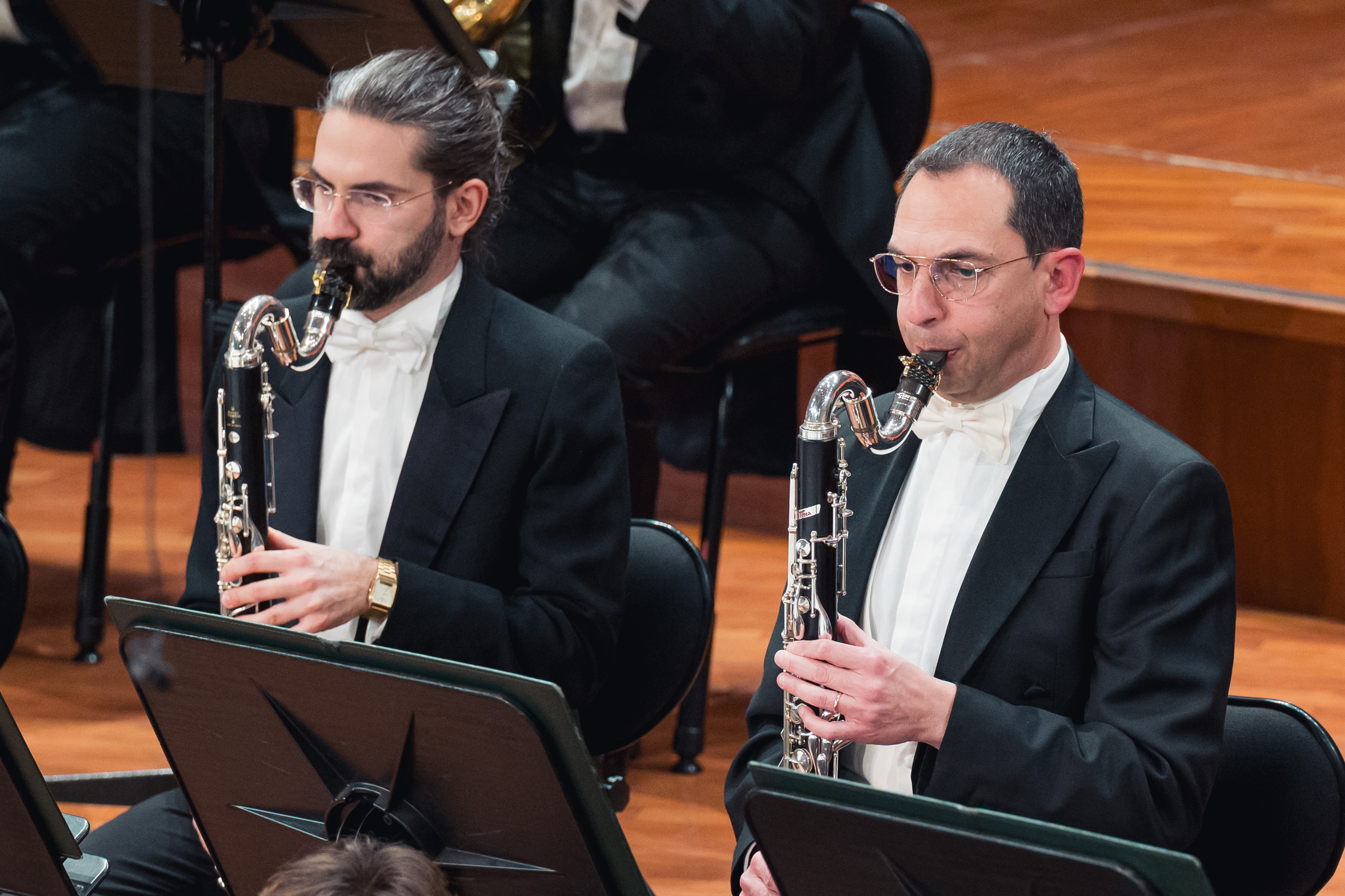 la colonna sonora di Vertigo, capolavoro cinematografico di Alfred Hitchcock, il Divertimento dal balletto Le baiser de la fée di Igor Stravinskij e la Sinfonia n. 6 in si minore op. 74 detta "Patetica" di Pëtr Il'ič Čajkovskij