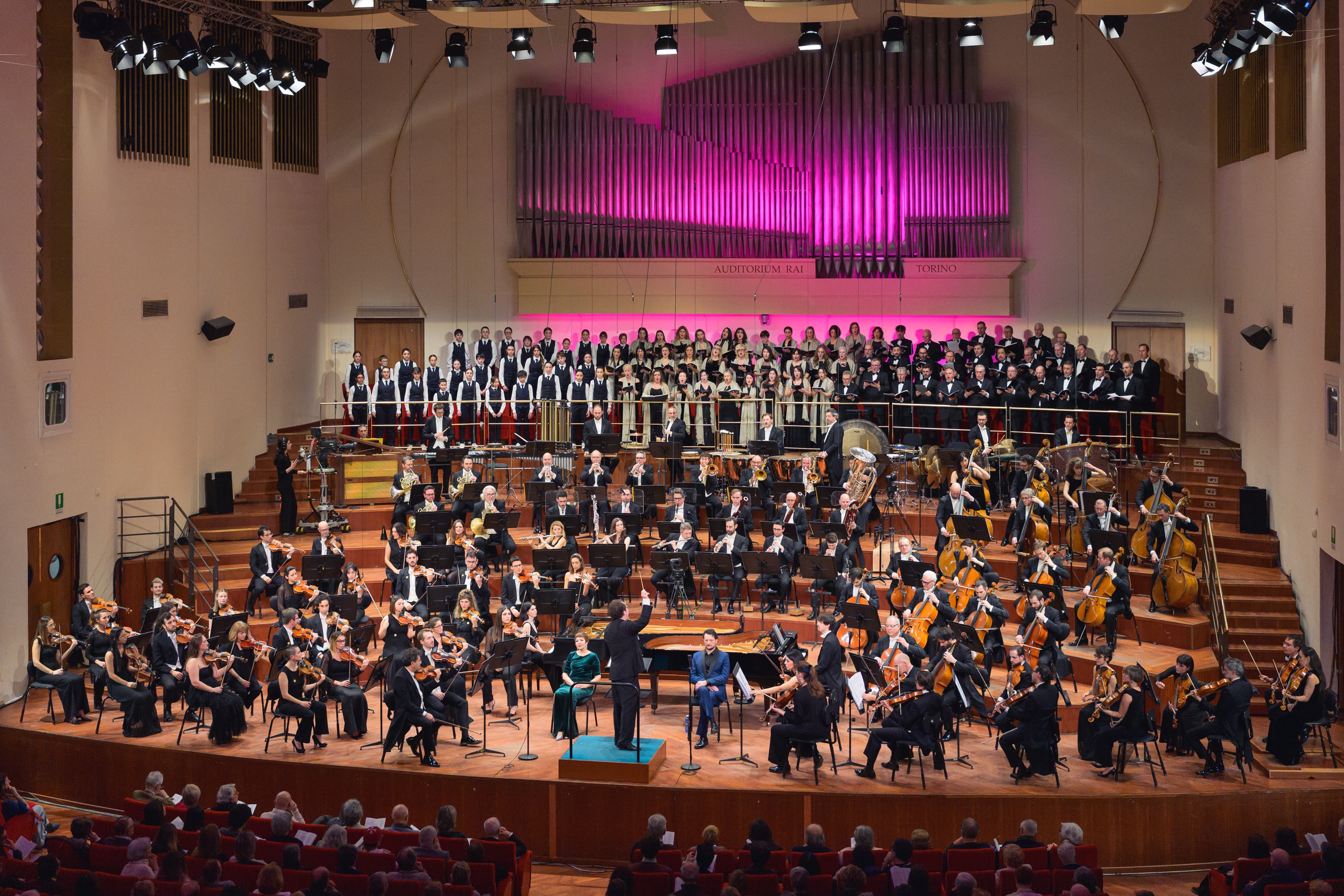 Le foto del concerto di Carnevale della stagione 2025/2026 - Credits: Doc-Servizi-SergioBertani/OSNRai