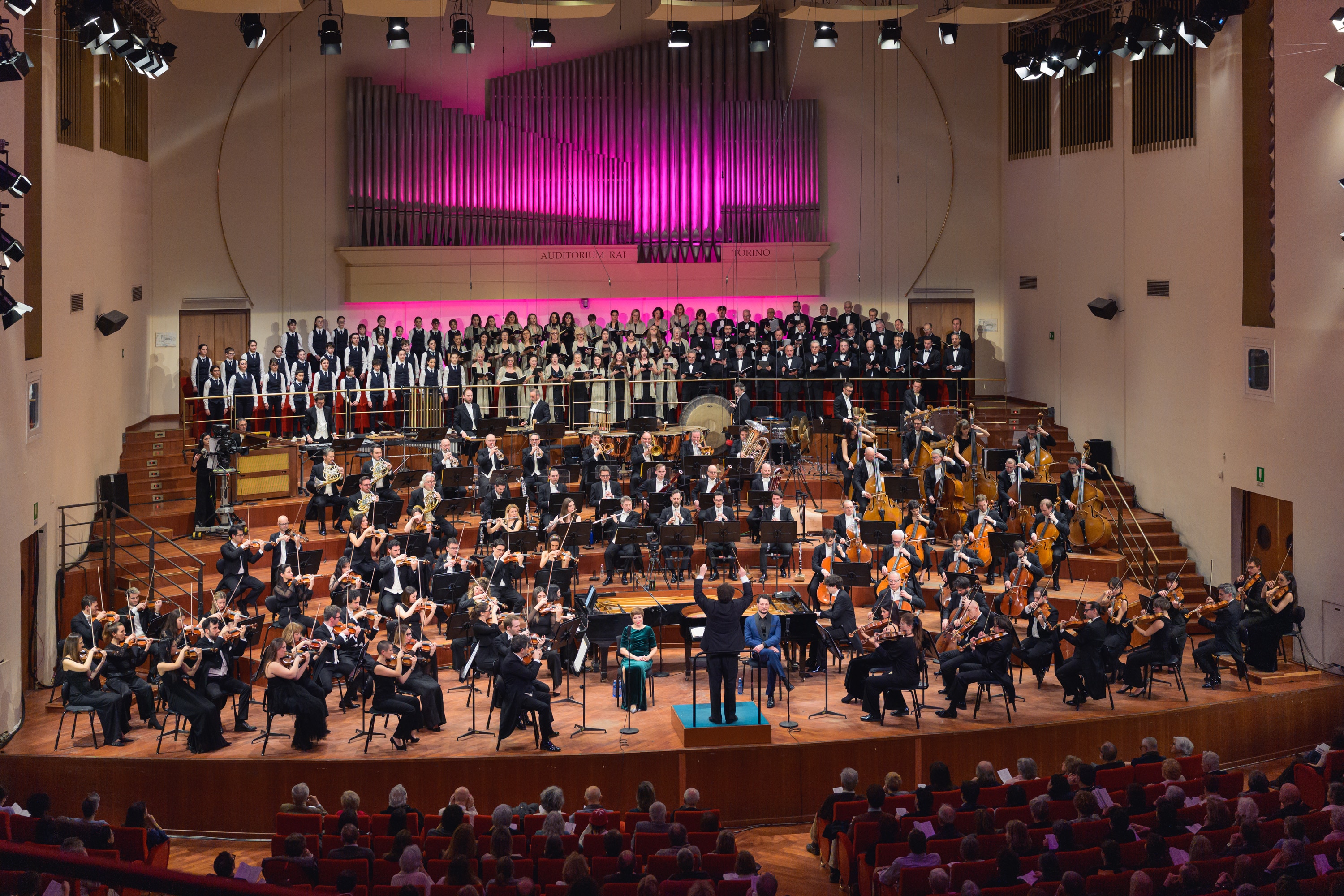 Le foto del concerto di Carnevale della stagione 2025/2026 - Credits: Doc-Servizi-SergioBertani/OSNRai