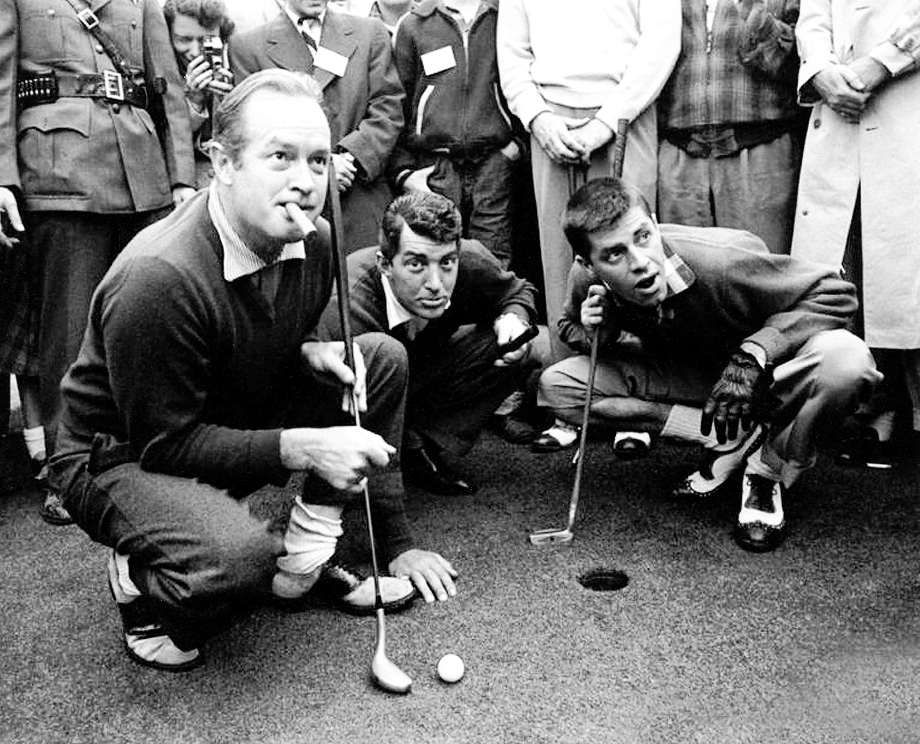 Da sinistra: Bob Hope, Dean Martin e Jerry Lewis su un campo da golf nel 1953