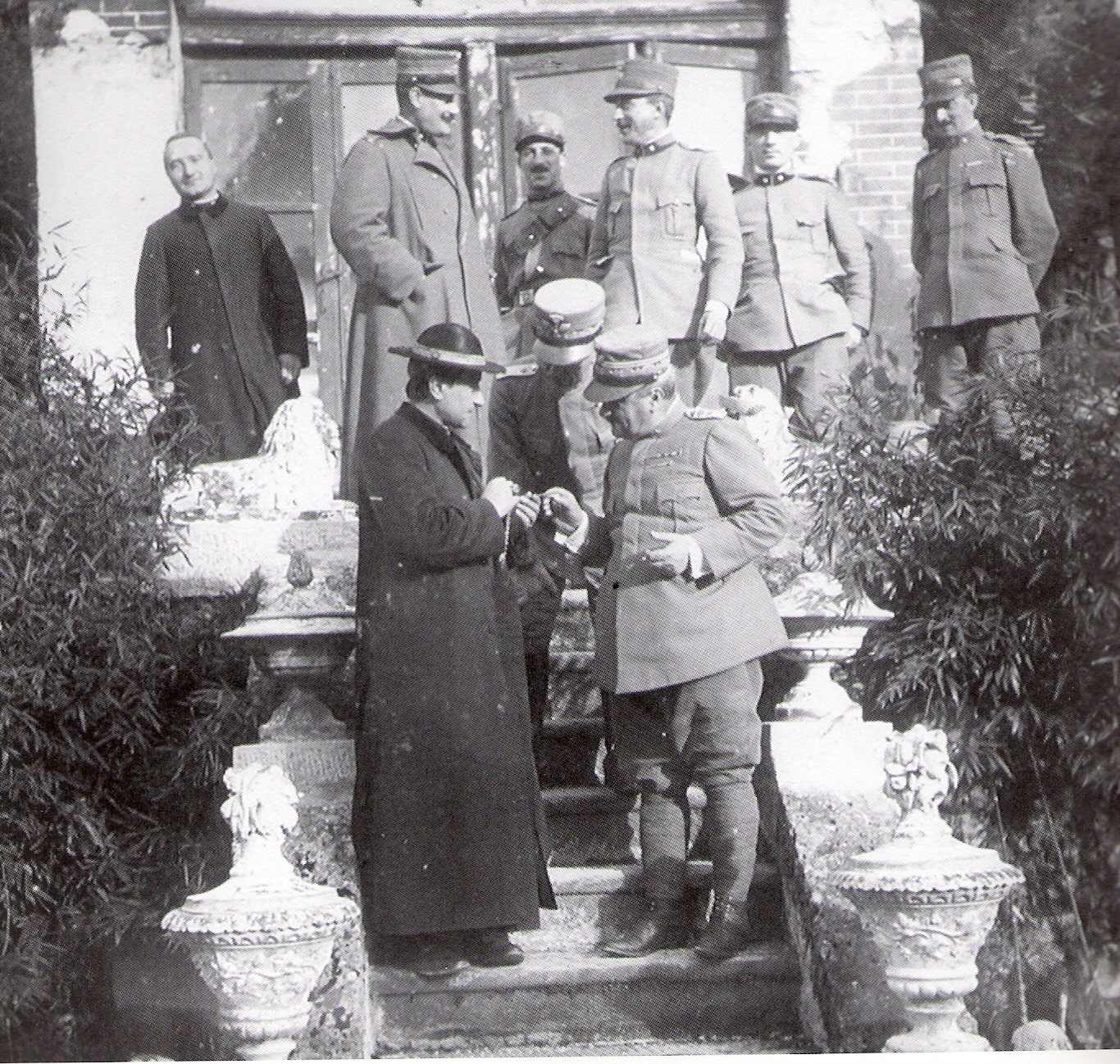 Il vescovo di campo Bartolomasi